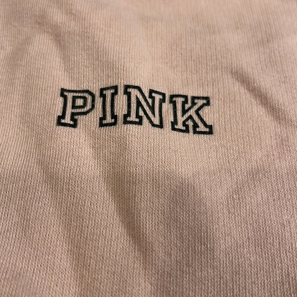 PINK Victoria’s Secret Pull Over Hoodie Size Lage - Picture 2 of 4